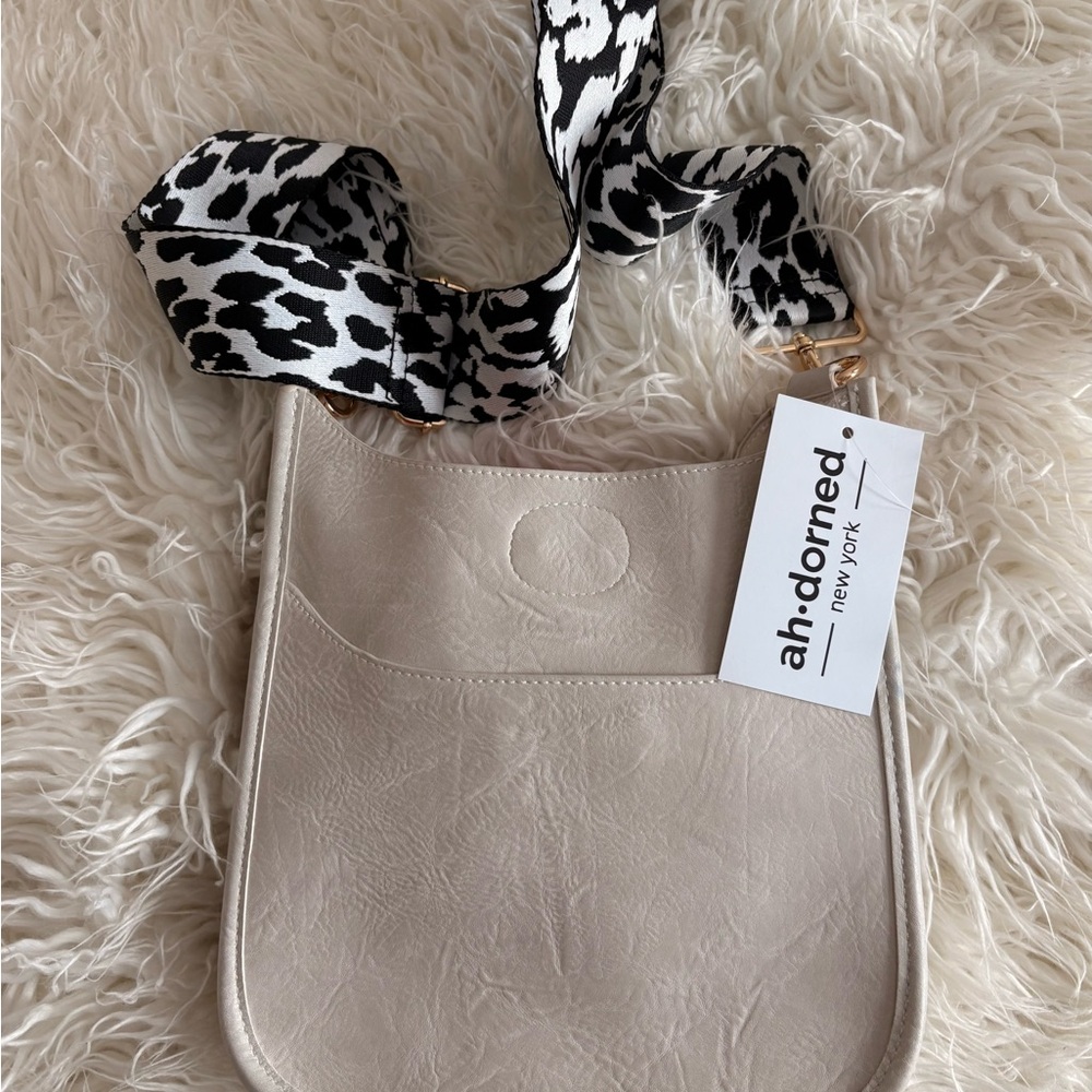 NWT ah-dorned new york Cross Body Bag with Strap